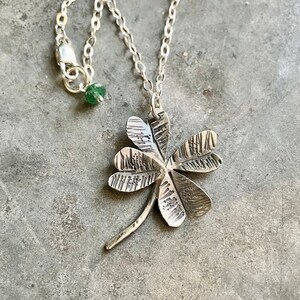 Collier trèfle à 4 feuilles fabriqué à la main en argent sterling image 2