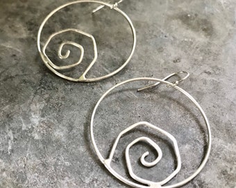 Sterling Hoop with Swirl