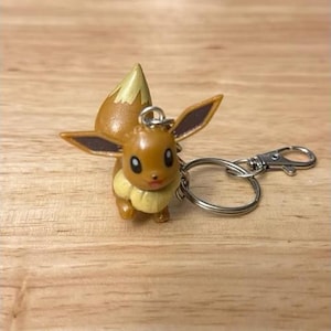 Pearlized Eevee Keychain