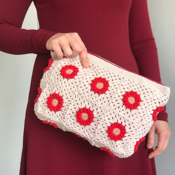 Handmade Red Cream Crochet Clutch Bag, Grandma Square Motif Hand and Shoulder Bag, Handmade Flower Patterned Crochet Bag