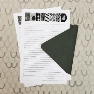 Black and White and Read All Over stationery paper set, letter writing pages and envelopes