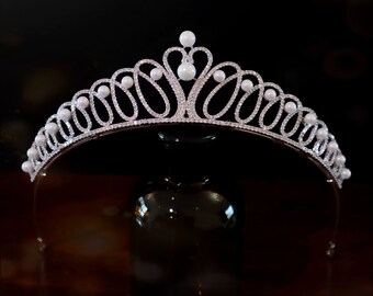 Eternal Elegance Pearl and Zirconia Tiara