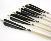 Natural Unpainted Arrows Rustic Wood Decor Black Feather Traditional Archery Set Bow and Arrow