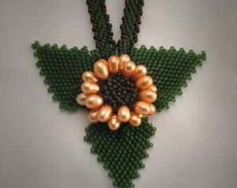 Sale Beadwoven Pearl Sunflower Necklace