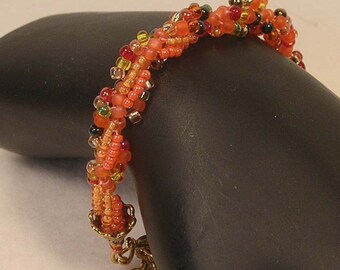 Festive Beadwoven Spiraling Glass Bead Bracelet