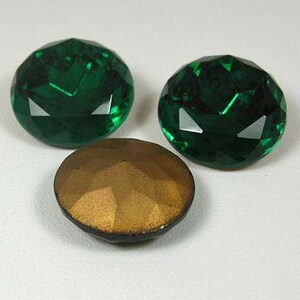 Vintage Jonquil Round Faceted Glass Stones 20mm image 4