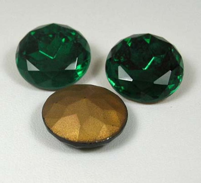Vintage Jonquil Round Faceted Glass Stones 20mm image 4