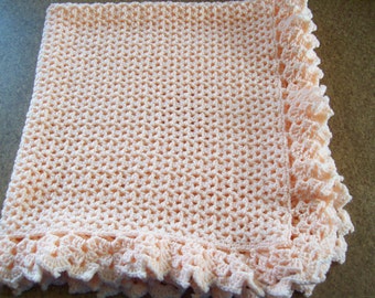 Lt Peach Lacy Border Baby Blanket 38