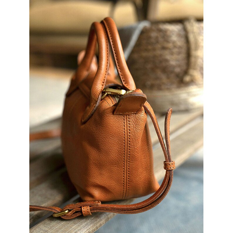 Cowhide Dumpling Bag, Small Leather Top Handle Bag, Leather Crossbody Bag, Luxury Leather Handbag, Leather Shoulder Bag zdjęcie 2