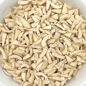 1/4lb Antiqued Bone Beads, Bone Chip Beads, Bone Beads, 15mm to 25mm, Carved Bone, Tribal Beads, Curved Bone, Buffalo Bone, African Beads