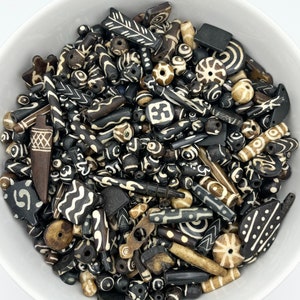 1/4lb Brown Bone Bead Mix with Designs, Round Bone Beads, 4-45mm, 1/4 Pound, Native, Bulk Beads, Tribal, Buffalo, Ox, Batik Beads Lot