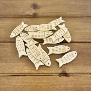 5pc Carved Bone Fish Beads, Antiqued Bone, Fish Charms, Fish Pendants, Buffalo Bone, Double Sided Fish Pendant, Carved Fish, 1.75" Bone Fish