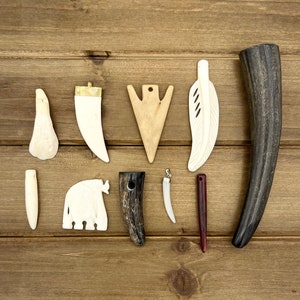 10pc OOPS Lot Bone & Horn Pendants, Buffalo Bone Beads, Solid Buffalo Horn Tip, Carved Bone Beads, Bone Feather Charms, Horn Beads, OP028