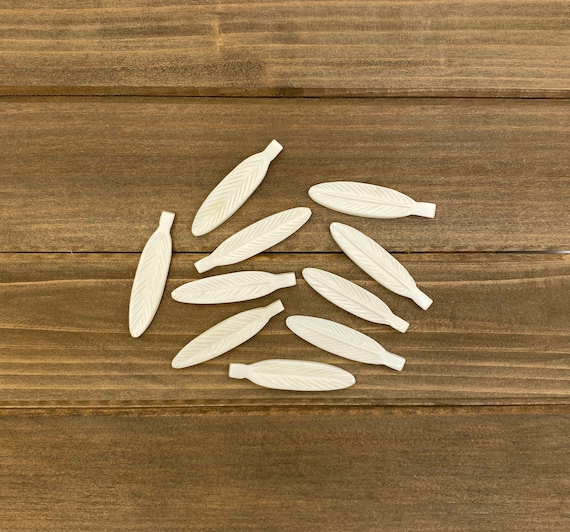 10pc Bone Feather Pendants, 50mm, White Feather Charms, Carved Bone, Native American Feathers, Natural Bone Lot, Buffalo Bone