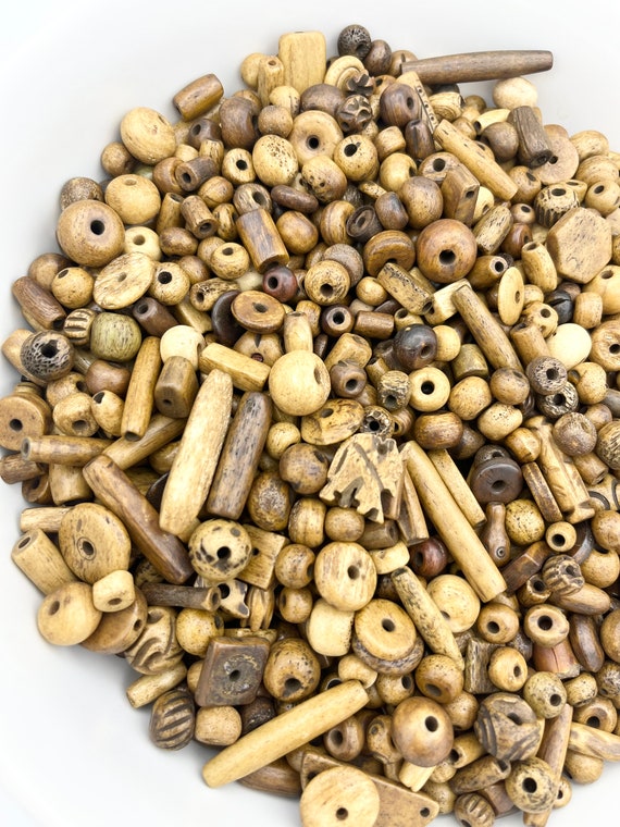 1/4lb Tea Dyed Bone Beads, Bone Bead Mix, Round Bone Beads, Carved Bone  Beads, Antiqued Bone Beads, Natural Bone Beads, Imperfect Bone Beads 