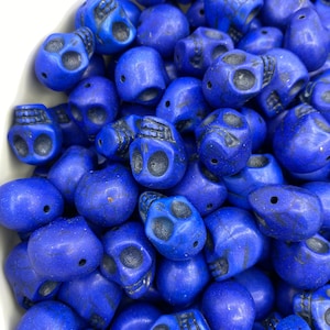 10pc 18mm Blue Skull Beads, Magnesite Skulls, Skeleton Beads, Skull Beads, Skull Charms, Skull Pendants, Halloween Beads, Gem Skull Beads