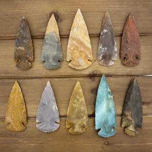 3&quot; to 3.5&quot; Agate Arrowheads, Gemstone Arrowhead, 76mm, Arrow Head Pendants, Wire Wrap, Stone Spear, Jewelry Making, Fancy Agate, Gemstone