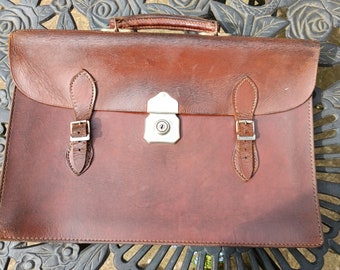 Pendragon Papworth   vintage top grain cowhide  briefcase document bag.