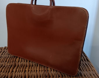 Pendragon Papworth   vintage top grain cowhide folio briefcase document bag.