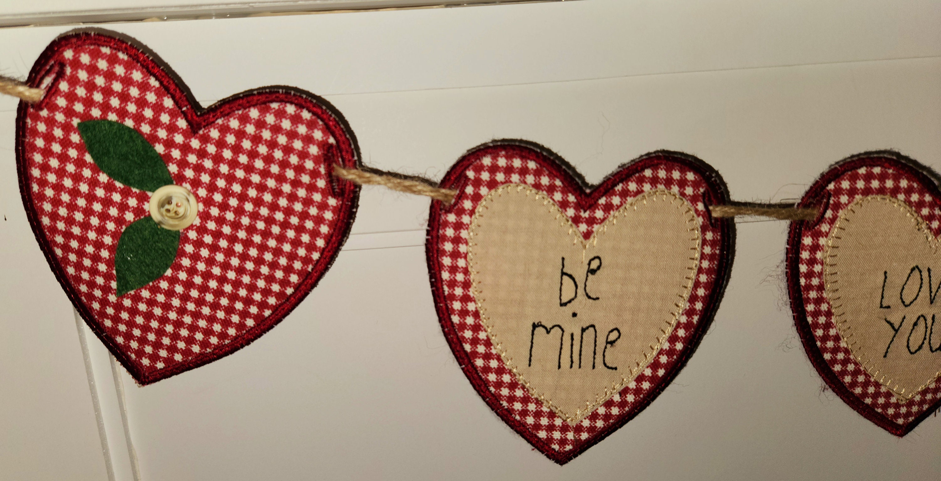 Primitive Valentine's Heart Garland, Valentine's Day Decor, Primitive