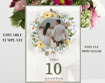 Hochzeits-Tischnummern-Vorlage, florale Tischnummer mit Foto, Wildblumen-Empfangs-Tischnummer, minimalistische digitale Hochzeits-Events-Vorlage