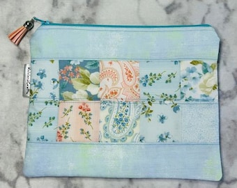 Romantic Flowers Zipper Pouch Aqua Zipper