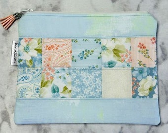 Romantic Flowers Zipper Pouch White Zipper