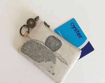 Travel pass case (hedgehog and apple)