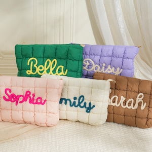 Neceser de maquillaje de nailon acolchado personalizado, estuche acolchado con cremallera personalizado, regalo para damas de honor, regalo para despedida de soltera, bolsa acolchada para viajes, regalo para ella.
