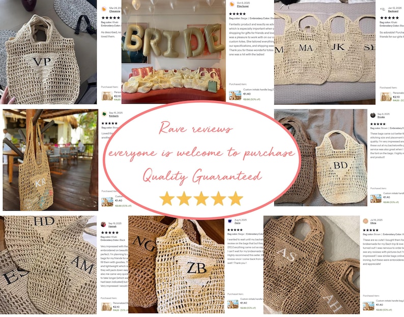 Puede incluir: Una colecci&oacute;n de bolsos tote beige de tejido abierto, cada uno bordado con una sola inicial. Las bolsas var&iacute;an en tama&ntilde;o y estilo, algunas con asas y otras con una correa para el hombro. El texto "BRIDE" es visible en el fondo.