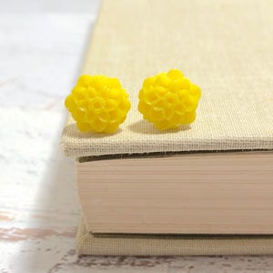 Small Little Bright Yellow Chrystanthemum Mum Flower Stud Earrings with Surgical Steel Posts SE18 image 1