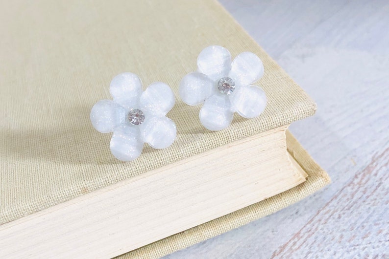 White Daisy Earrings, Rhinestone Flower Earrings, White Flower Earrings, Bridesmaid Wedding Jewelry, Resin Flower Earrings SE2 image 3
