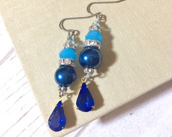 Blue Rhinestone Earrings, Blue Pearl Earrings, Fancy Blue Earrings, Vintage Rhinestone Drop Earrings, KreatedbyKelly (DE1)