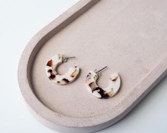 Cocoa Marble Mini Hoops-  Acetate Resin huggie hoops in a cream & tortoiseshell pattern