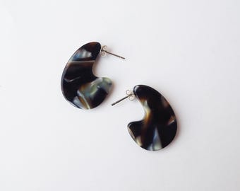 Jupiter Mini Teardrop Earrings- Acetate Resin tortoiseshell brown mix drop earrings