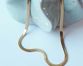Flat Snake Chain Necklace – 18K Gold Plated & Tarnish-Proof Staple Chain waterproof