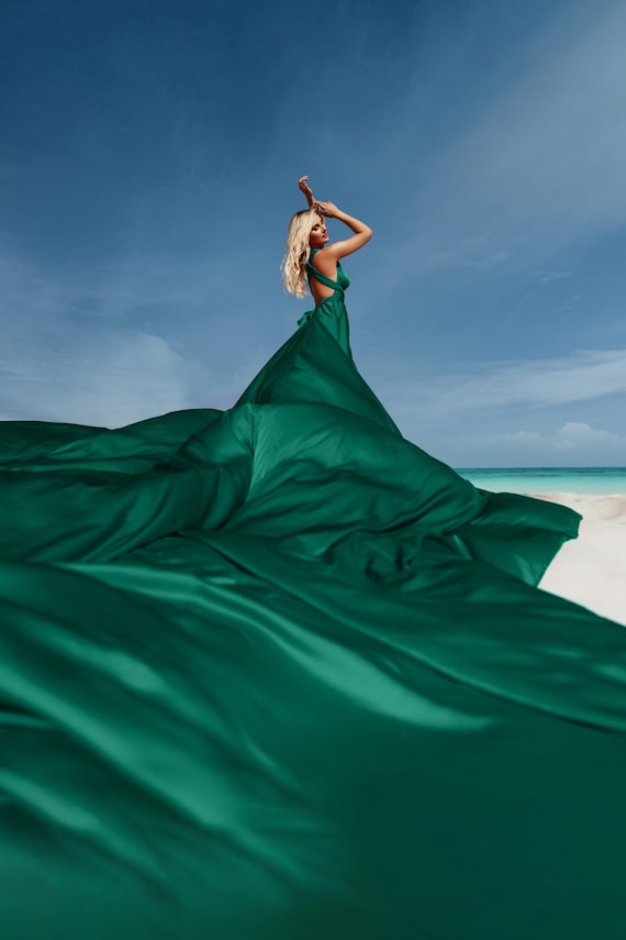 green emerald velvet dress Carly Maxi Dress - Emerald main image 0