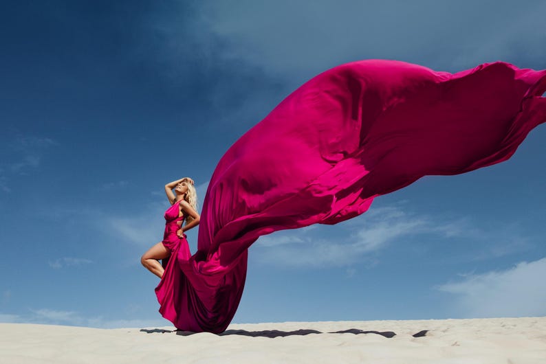 Langes Fliegen Kleid für Fotoshooting Fließendes Strandkleid Magenta Langes Kleid für Fotografie Fließendes Kleid für Fotoshooting Infinity Fliegendes Kleid Bild 11