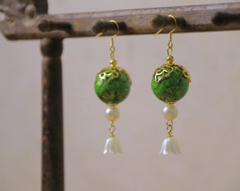 Hand-made pearl lacquer earrings