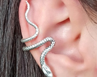 Schlangenförmiger Damen-Ohrring - Einzelstück - versilbertes, handgefertigtes Design