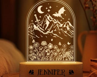 Night Court Bookish LED Night Light, czytelnicza półka na książki, prezent dla miłośników książek, prezent dla miłośników książek fantasy, prezent dla biblioteki Bookish, Dark Academia