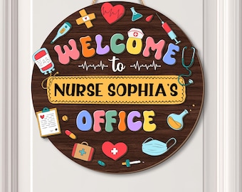 Plaque de porte personnalisée pour infirmière scolaire, cadeau d'infirmière scolaire, accroche-porte personnalisé pour infirmière scolaire, plaque d'infirmière scolaire, retour à l'école, décoration de salle de remise en forme