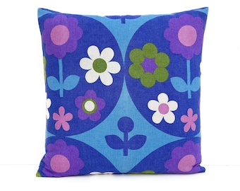 Vintage 60s Cushion Cover 'Lisa' Design by Bridget Swabey for Moygashel  Flower Power Pillow