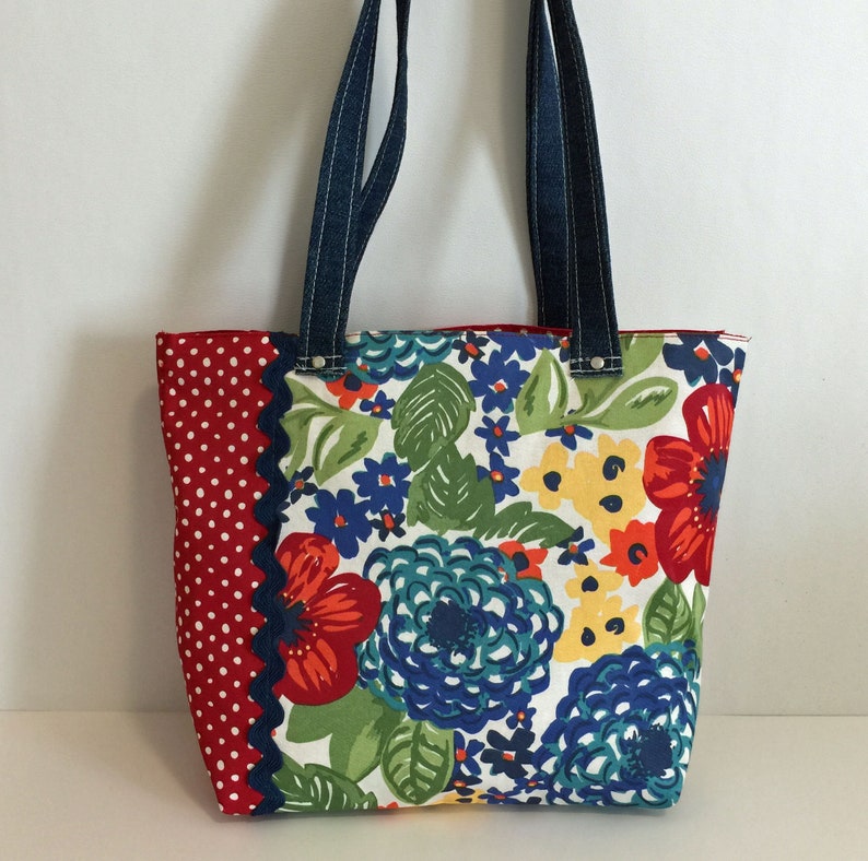 Tote bag from Pioneer Woman Dazzling Dahlias placemats Book Etsy