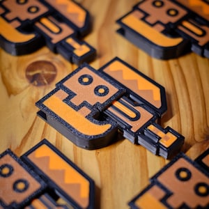 MHunter Switch Axe Transforming Keychain [Rare 8]