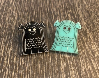 Amabie pin  - pandemic holiday gifting