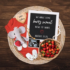 Erdbeeren Schwangerschaftsankündigung, digitale Ankündigung für neues Baby, Canva-Vorlage, Baby-Vorlage für Großeltern