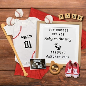 Rote Baseball-Schwangerschaftsankündigung, Baseball-Themen-Baby offenbaren, kundenspezifische Baby-Schwangerschaftsankündigung, digitale Canva-Vorlage
