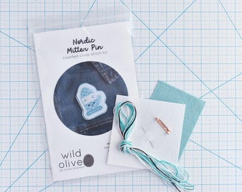 Nordic Mitten Pin Counted Cross Stitch Kit - Kawaii Holiday X-Stitch Pattern & Craft