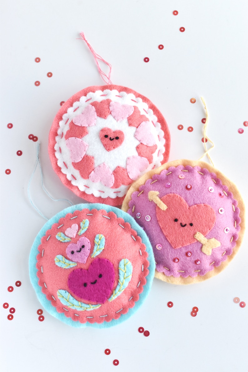 Hearts Day Felt Ornaments DIY Project PDF Patterns and Instructions image 2